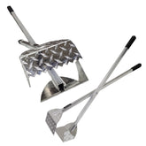 ActiveDogs heavy duty pooper scooper with teeth close-up for quick grass cleanup
