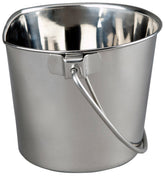 Advance Pet Products 6-quart flat-side bucket hangs on a crate for mess-free feeding.