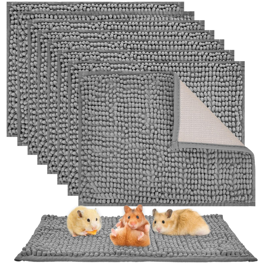 Agolctry guinea pig liner close-up showing the 15-7x11-8-inch fit for cozy bedding.