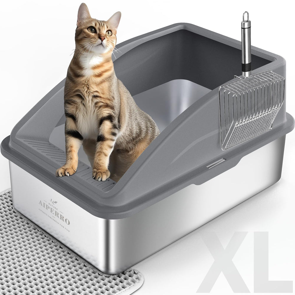 AIPERRO stainless steel litter box with lid offers privacy and minimizes litter scatter.