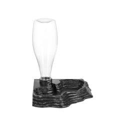 Aipush automatic water dispenser with corner design keeps reptile hydrated.