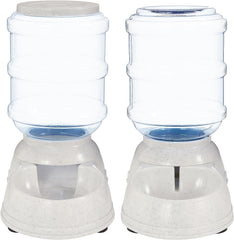 Amazon Basics transparent water hopper showing level visibility.