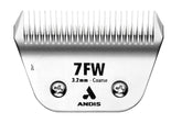 Andis ceramicEDGE wide blade close-up for faster grooming on larger areas
