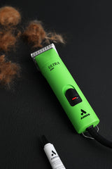 Andis ProClip Super 2-Speed clipper silent operation reduces pet stress.