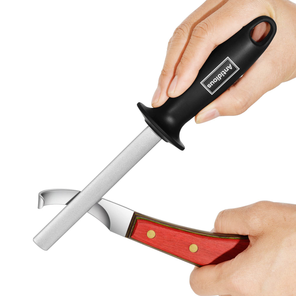 Antidious hoof knife sharpener in action for precise hoof knife sharpening