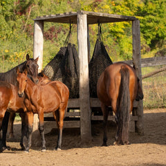 Aoneky Knotless Hay Net uses durable nylon for long-lasting daily use.