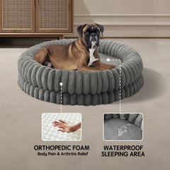 BALANCE round donut bed close-up of non-shedding plush fabric
