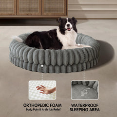 BALANCE non-shedding plush fabric helps keep fur mess to a minimum.