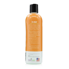 Bark2Basics d-Mat loosening mats during bath time.