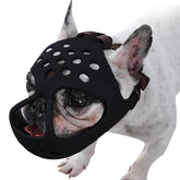 BARKLESS dog muzzle for short snout shown from front view, emphasizes comfort and control