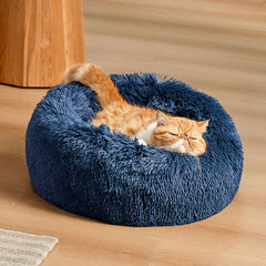 Bedsure donut design interior supports head and neck for comfort.