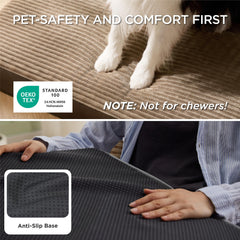 Bedsure ComfyFleece anti-slip base keeps the bed in place on floors.
