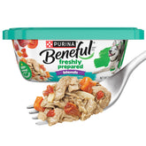 Beneful Freshly Prepared Blends lamb shreds for a flavorful, protein-rich dinner.