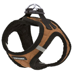 Best Pet Supplies harness with reflective bands for safer dawn strolls.