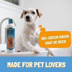Bio-Groom Wiry Coat Shampoo lather emphasizing added texture and body.