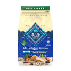 Blue Buffalo Life Protection chicken bowl supports balanced energy for active adult dogs