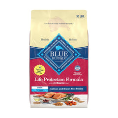 Blue Buffalo Life Protection Senior 7+ salmon-first ingredient image for energy and mobility.
