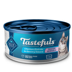 Blue Buffalo Tastefuls chicken morsels in gravy for cats.
