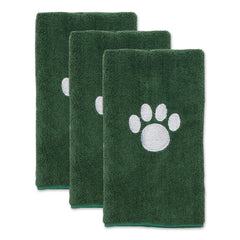 Bone Dry embroidered logo on towel adds premium look and quality.
