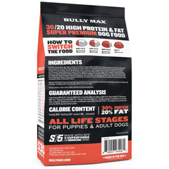 Bully Max beef flavor aroma appealing to dogs at mealtime.