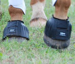 Cashel rubber bell boots Black M side view, durable protection for turnout