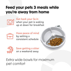 Cat Mate C300 three compartments open, demonstrating portioned meals.