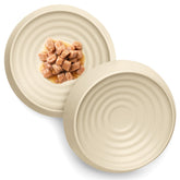 CatGuru whisker-friendly bowls with shallow design reduce whisker contact during meals.