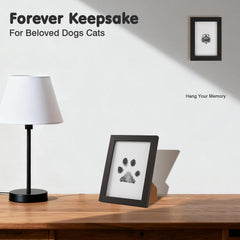 Catose inkless paw print kit for babies captures a tiny handprint safely.
