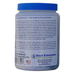Chemi-Pure Blue wet packaging preserves media freshness for aquarium use.