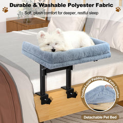 Chloraeon removable washable cushion keeps bed clean and hair-free.