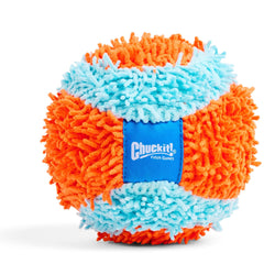 Durable multilayer Chuckit construction designed for daily indoor use.