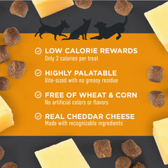Cloud Star Tricky Trainers cheddar treats close-up, highlighting aroma and chewy texture.