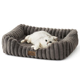 COZY KISS orthopedic bed front view with plush fur for cozy naps