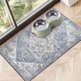 Cuslnox dog food mat absorption shows quick spill uptake, keeping floors dry and paws clean.
