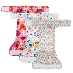 CuteBone waterproof shell with absorbent pad keeps floors dry