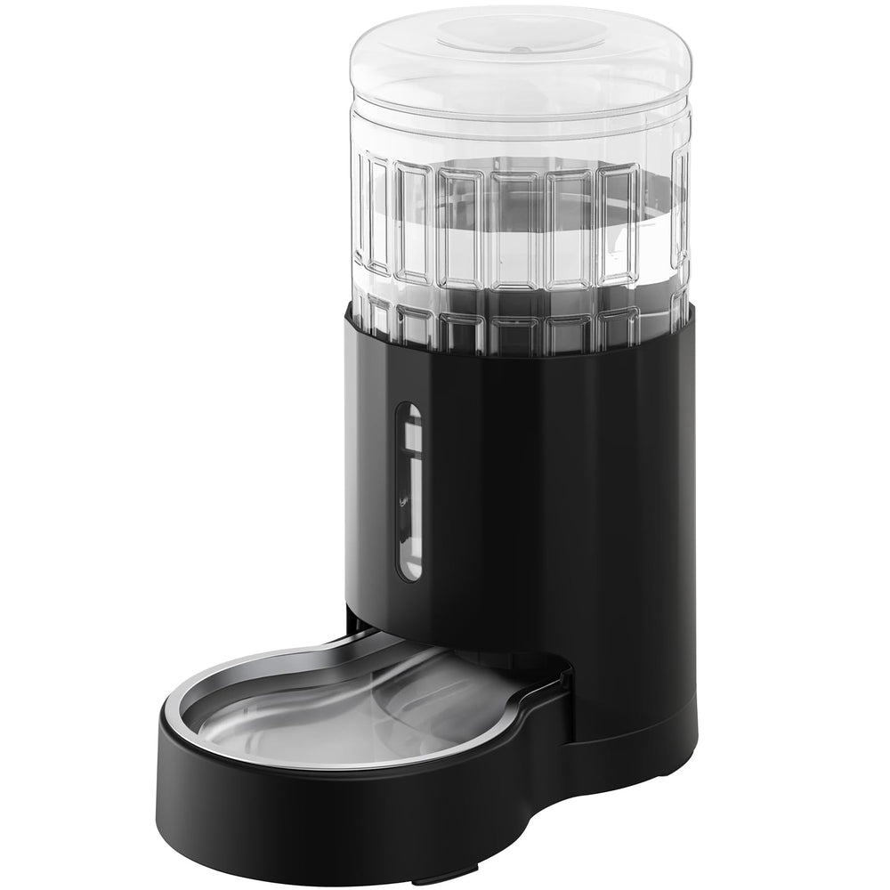 CZPET dog water bowl dispenser with 4L capacity and wide mouth for easy refills