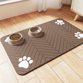 DK177 pet feeding mat absorbs spills and keeps floors clean.