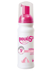 Douxo S3 Calm Itch Relief Mousse packaging showcases vet-approved formula for sensitive skin.