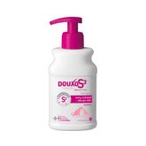 Douxo S3 Calm Shampoo bottle pour for an easy bath routine.