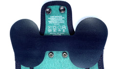 DOWN UNDER OUTDOORS adjustable straps with metal snaps ensure bantam-friendly fit