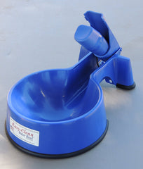 Easy-Clean Water Bowl compact design reduces mess and cleaning time.