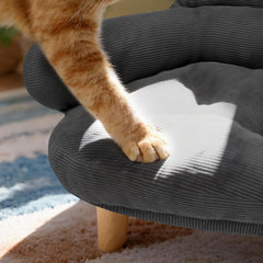 Famifit Cat Sofa removable cover enables easy cleaning and maintenance.