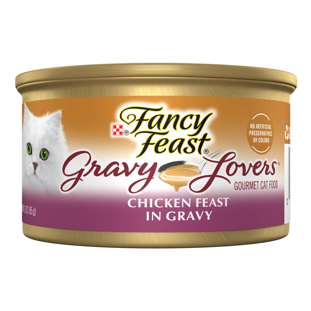 Fancy Feast Gravy Lovers Chicken Feast grilled texture close-up for gourmet appeal.