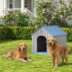 Fancyango large dog house elevated floor improves airflow and moisture control.