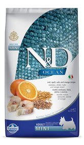 Farmina Cod Spelt Oats Orange Adult Mini kibble close-up for balanced meals.