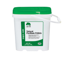 Farnam Equi Aid psyllium pellets mixed with feed to support digestive health.