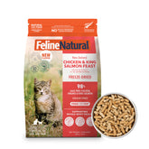 Feline Natural freeze-dried cat food with chicken and king salmon chunks for high-protein meals.