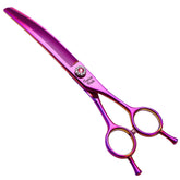 Fenice Peak 7.0 curved thinning shears for precise thinning on dogs and cats.