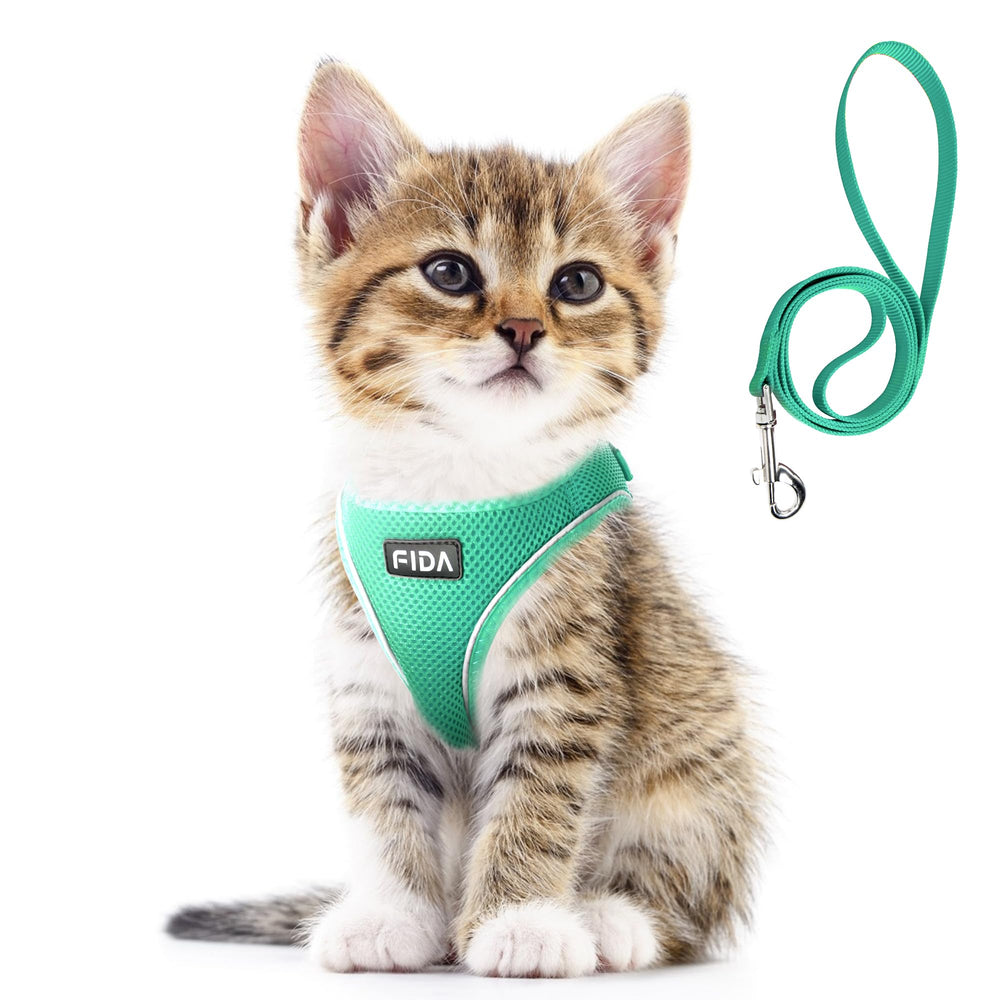 Fida cat harness in green featuring step-in design for quick, secure wear.