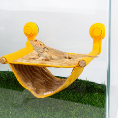 FlidRunest soft flannel hammock offers a cozy resting spot for reptiles.